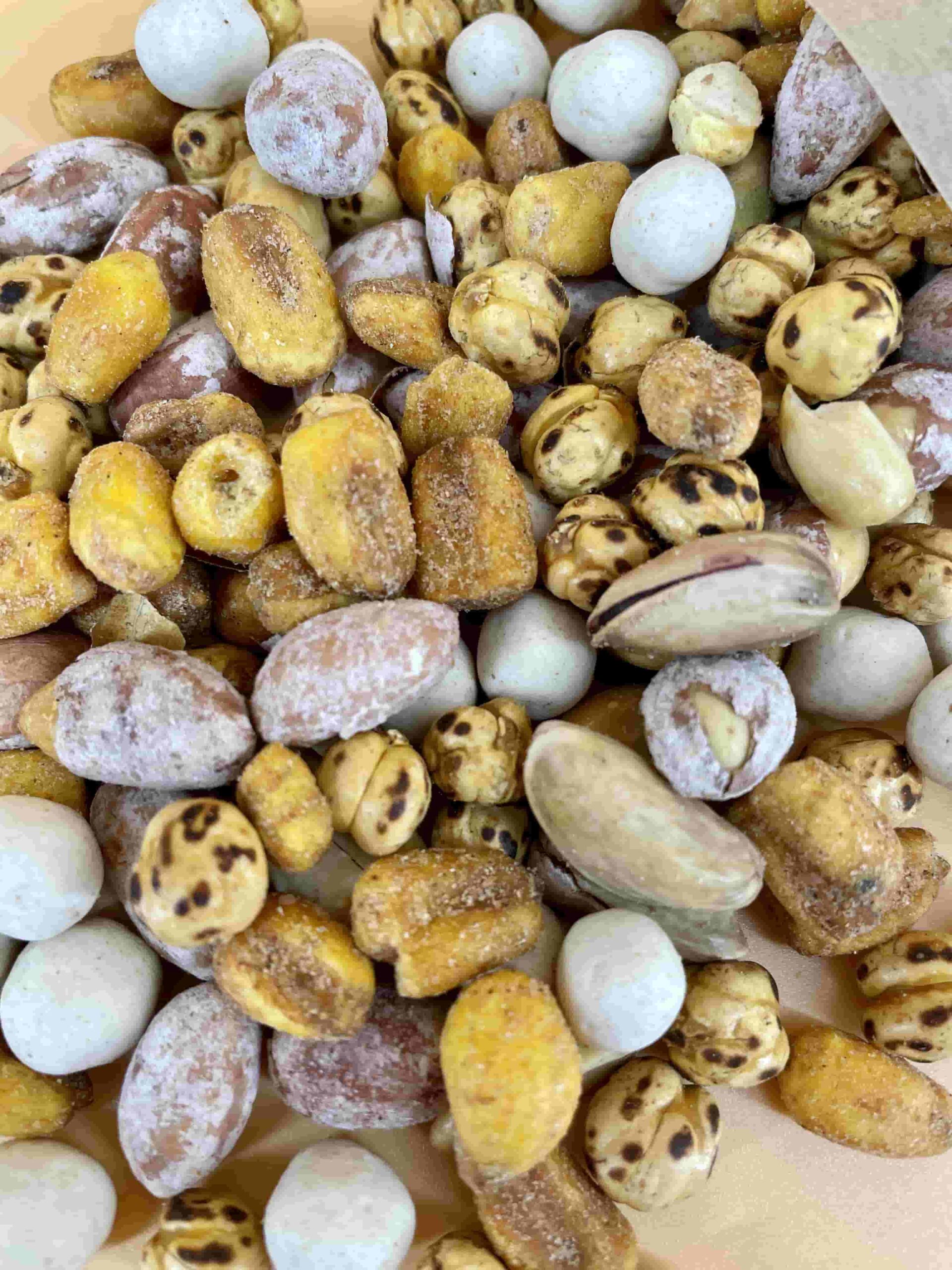 Karisik Dugun Cerezi ( Gemischte Nusse Karisik Dugun Cerezi ( Gemischte Nusse